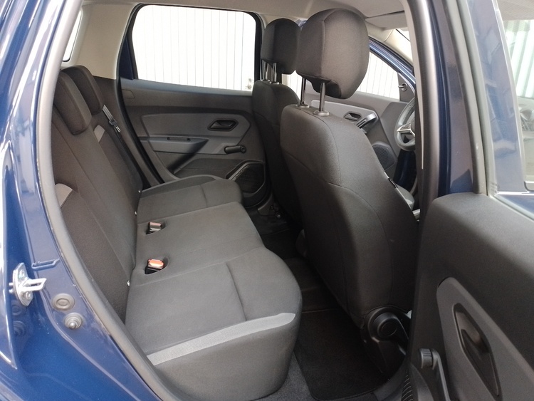 Dacia Duster Essential foto 6