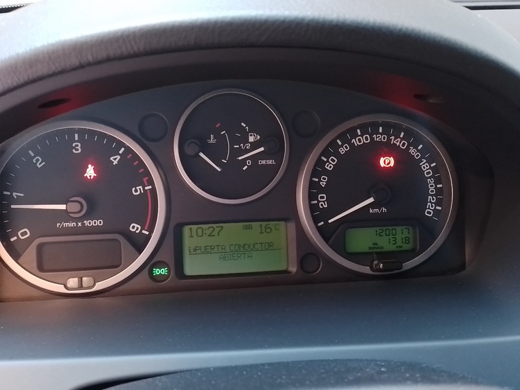 Land Rover Freelander TD4 HSE foto 10