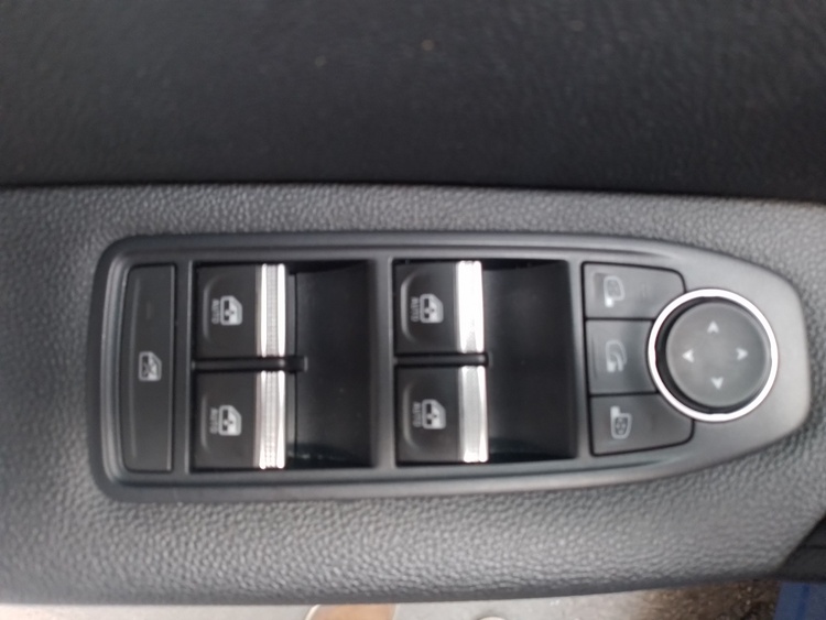 Renault Captur II Zen foto 12