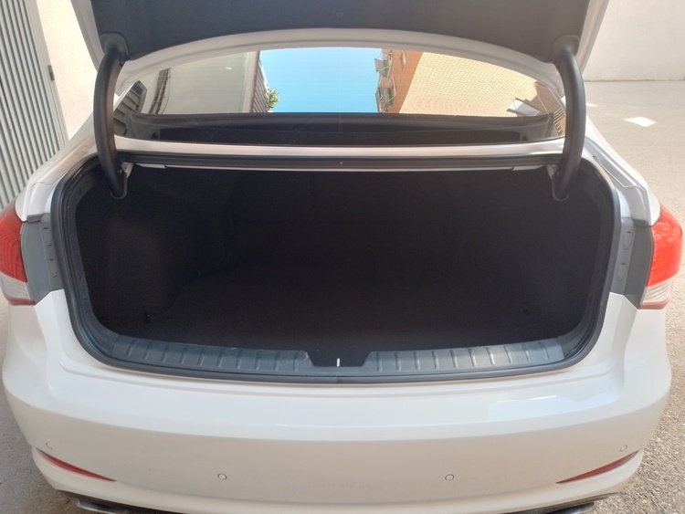 Hyundai i40 Klass Blue foto 20