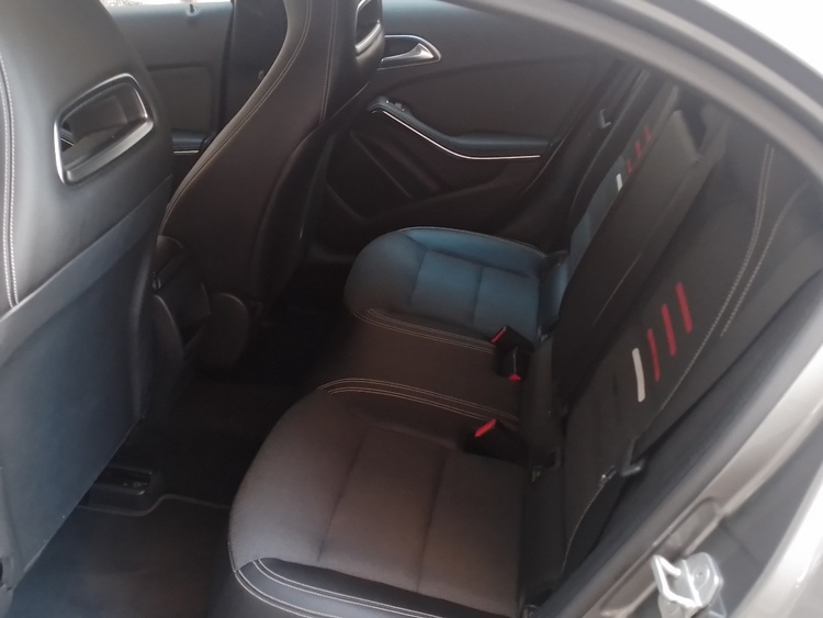 Mercedes-Benz Clase A A 200 CDI / d (176.008) foto 8