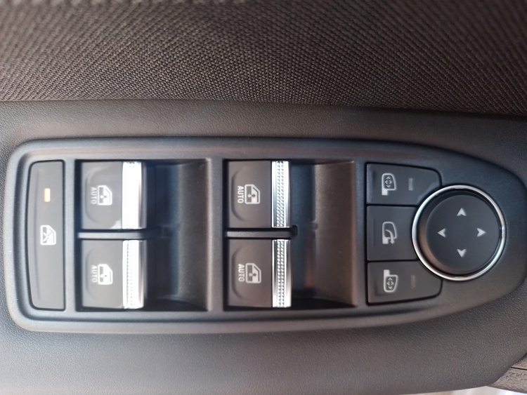 RENAULT SYMBIOZ SPRIT ALPINE E-TECH 145CV foto 15