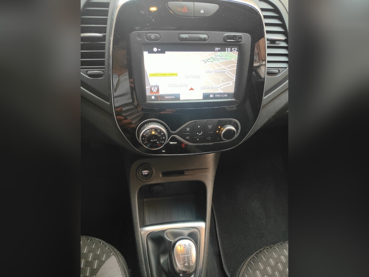 Renault captur zen foto 7