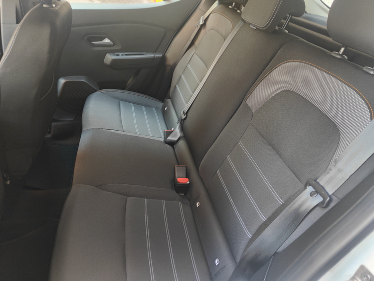 Dacia Sandero Stepway Comfort foto 9