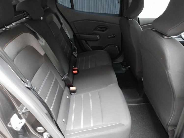 Dacia Sandero Stepway Essential foto 9