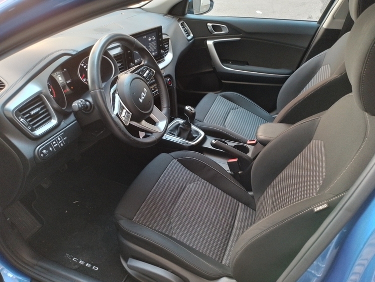 Kia XCeed Drive foto 6