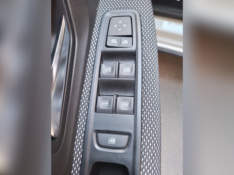 Dacia Sandero Stepway Comfort foto 14