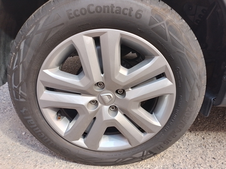 Dacia Sandero Stepway Comfort foto 15