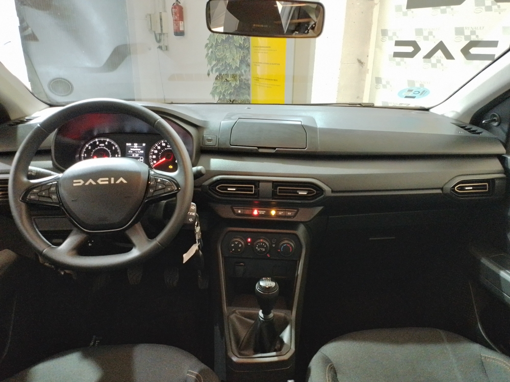 Dacia Sandero Stepway Essential foto 10