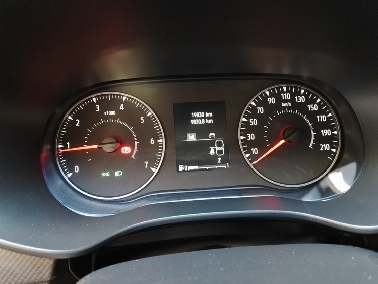 DACIA SANDERO STEPWAY ESSENTIAL foto 12