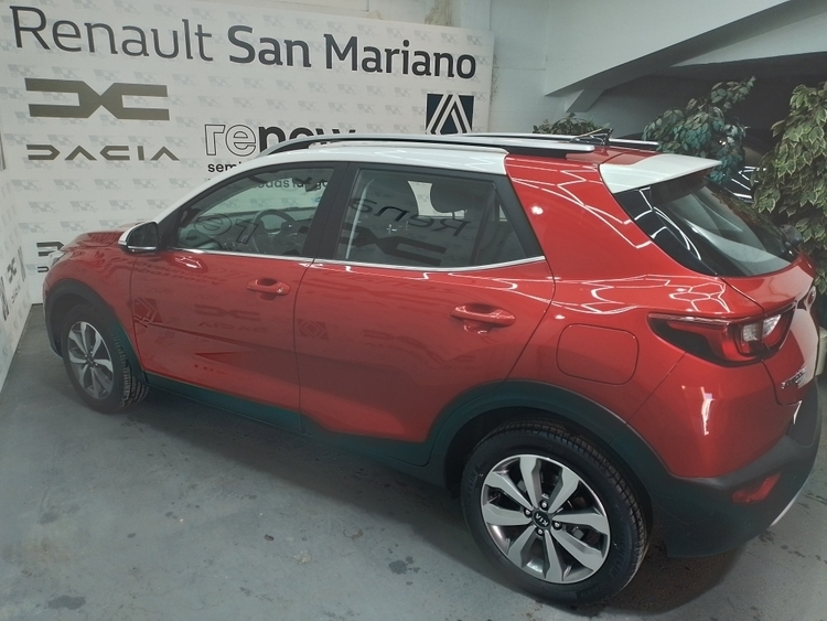 Kia Stonic Drive foto 5