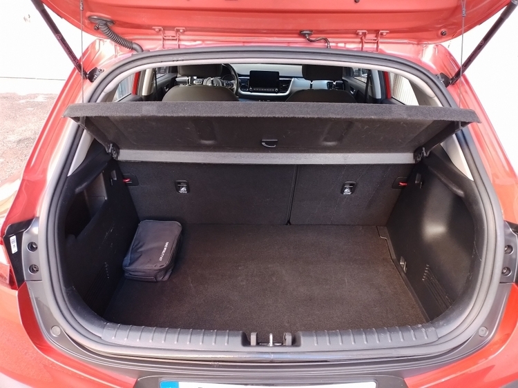 Kia Stonic Drive foto 10