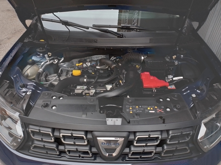 Dacia Duster Essential foto 14