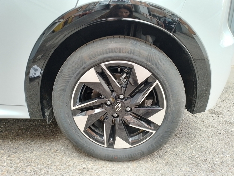 Renault Clio Techno foto 13