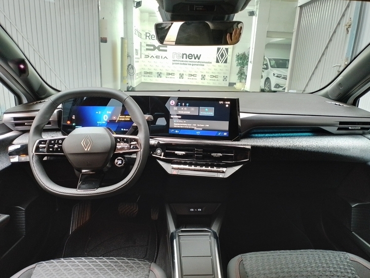 Renault Clio Techno foto 10