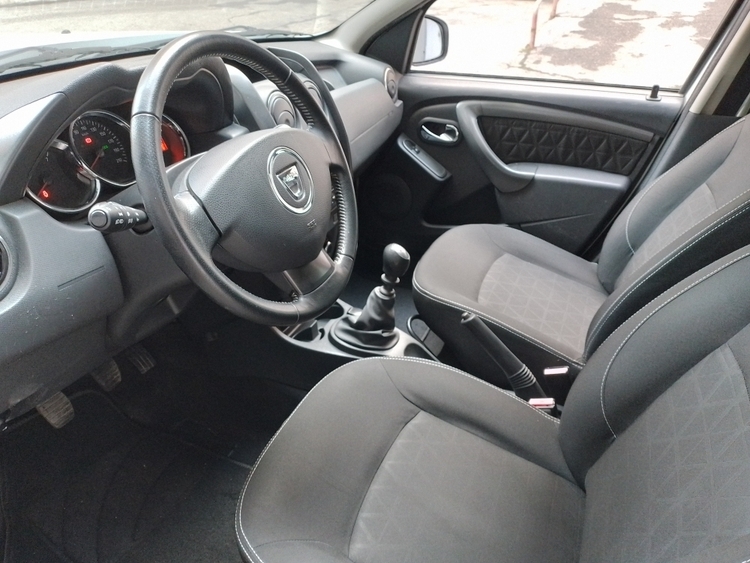 Dacia Duster Esencial foto 6