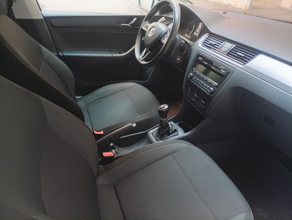 Skoda Spaceback Ambition foto 7