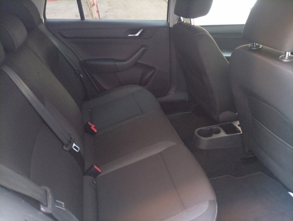 Skoda Spaceback Ambition foto 9