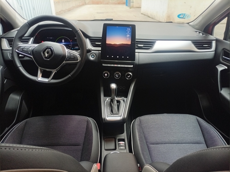 Renault Captur II Techno Fast Track foto 11