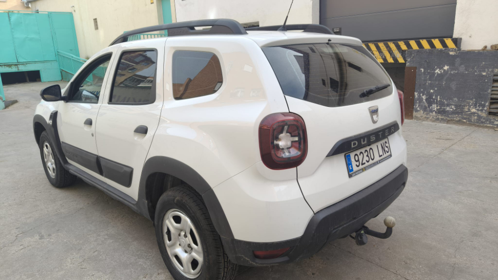 Dacia Duster Essential 4WD miniatura 4