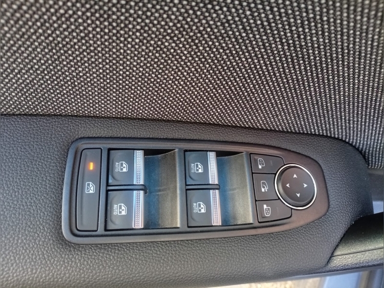 Renault Captur II Techno foto 15