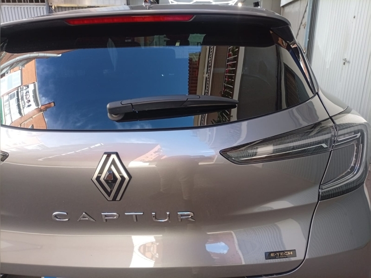 Renault Captur II Techno foto 16