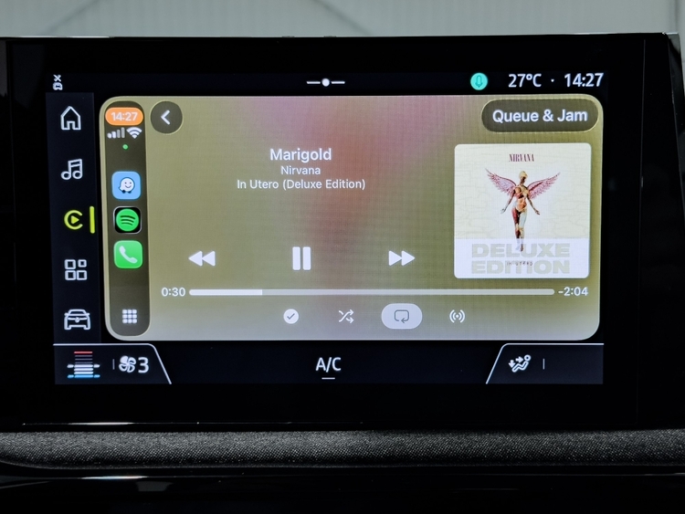 Renault Clio VI 160 E-Tech Full Hybrid Evolution foto 49