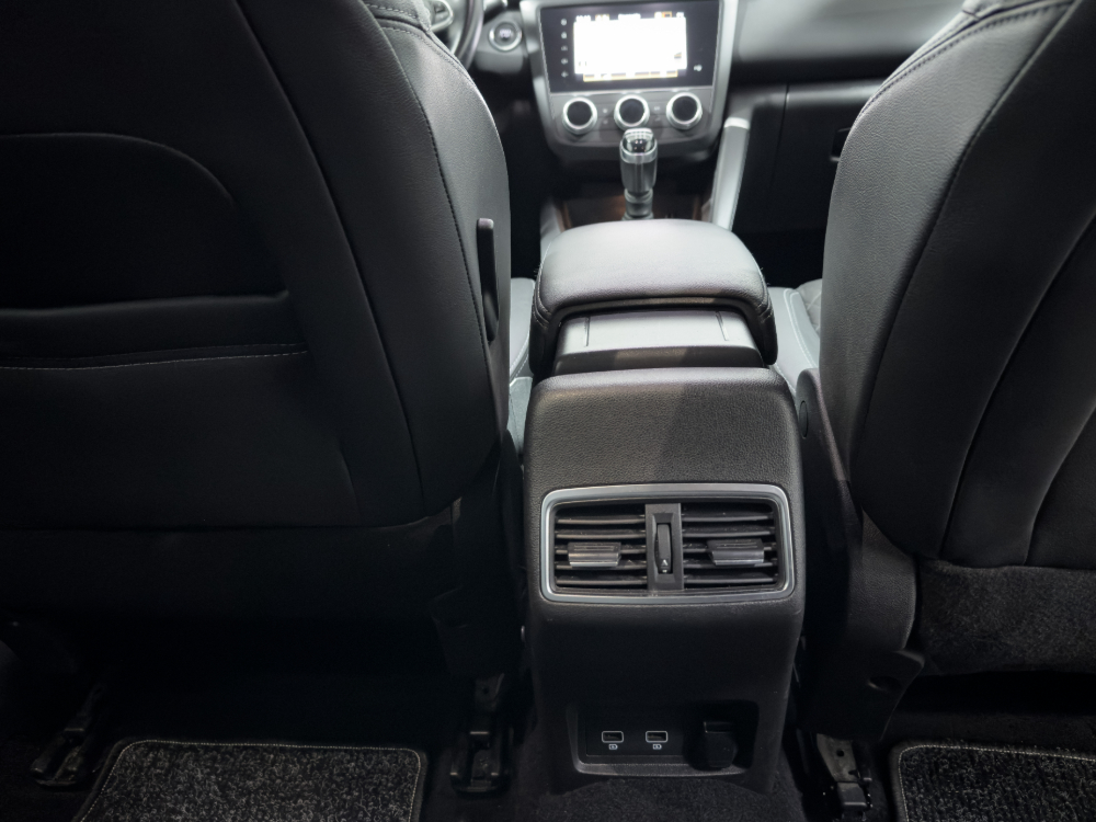 Renault Kadjar Zen miniatura 17