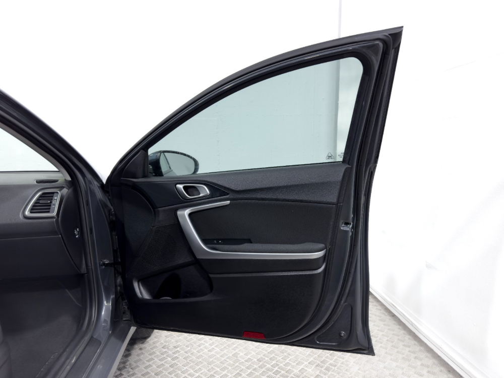 Kia Cee'd Concept foto 23