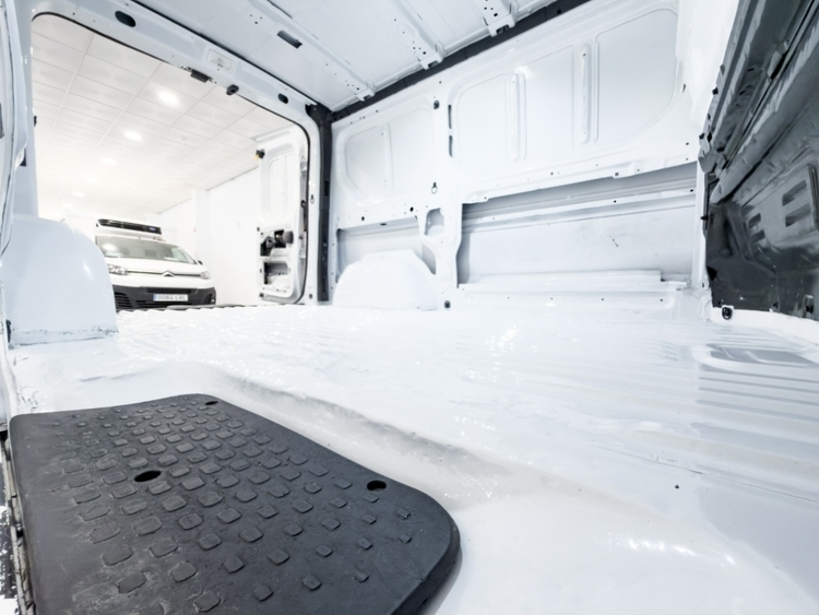 Renault Trafic L1H1 2,7t foto 21