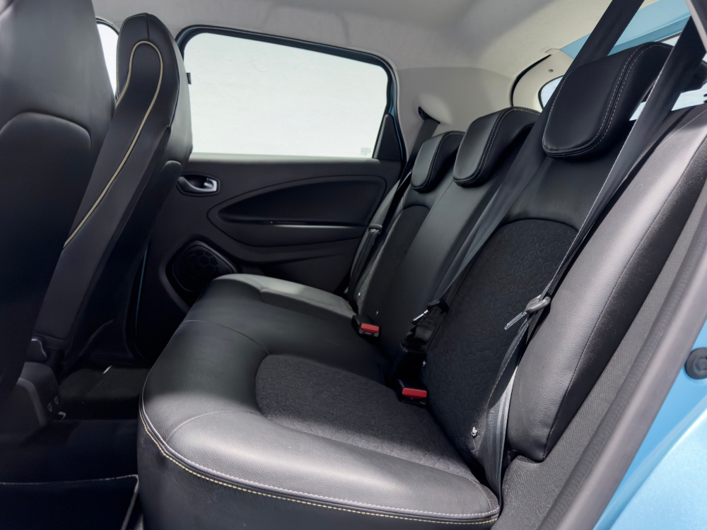 Renault Zoe Iconic miniatura 18
