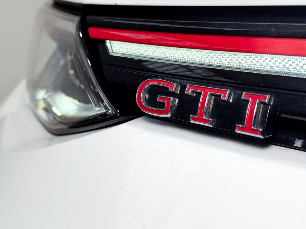 Volkswagen Golf VIII GTI miniatura 24