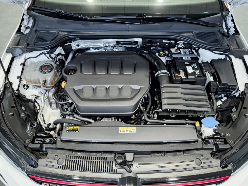 Volkswagen Golf VIII GTI miniatura 25