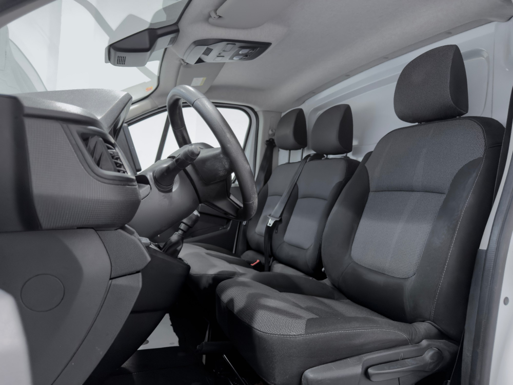 Renault Trafic L1H1 2,8t miniatura 24