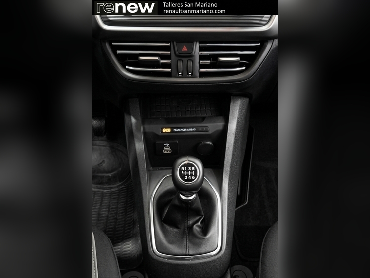 Ford Tourneo Courier Titanium foto 22