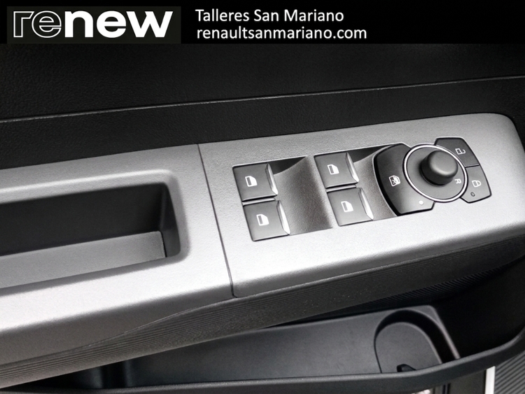 Ford Tourneo Courier Titanium foto 23